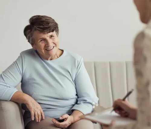 terapia-para-pessoas-idosas Terapia para pessoas idosas - Klaus Molina - Terapia Online: descubra como a saúde mental dos idosos pode se beneficiar da terpia