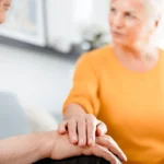 A terceira idade precisa de terapia? Sim. Precisa e muito, entender os processos, as relações de família, sociedade e vida. Veja como!
